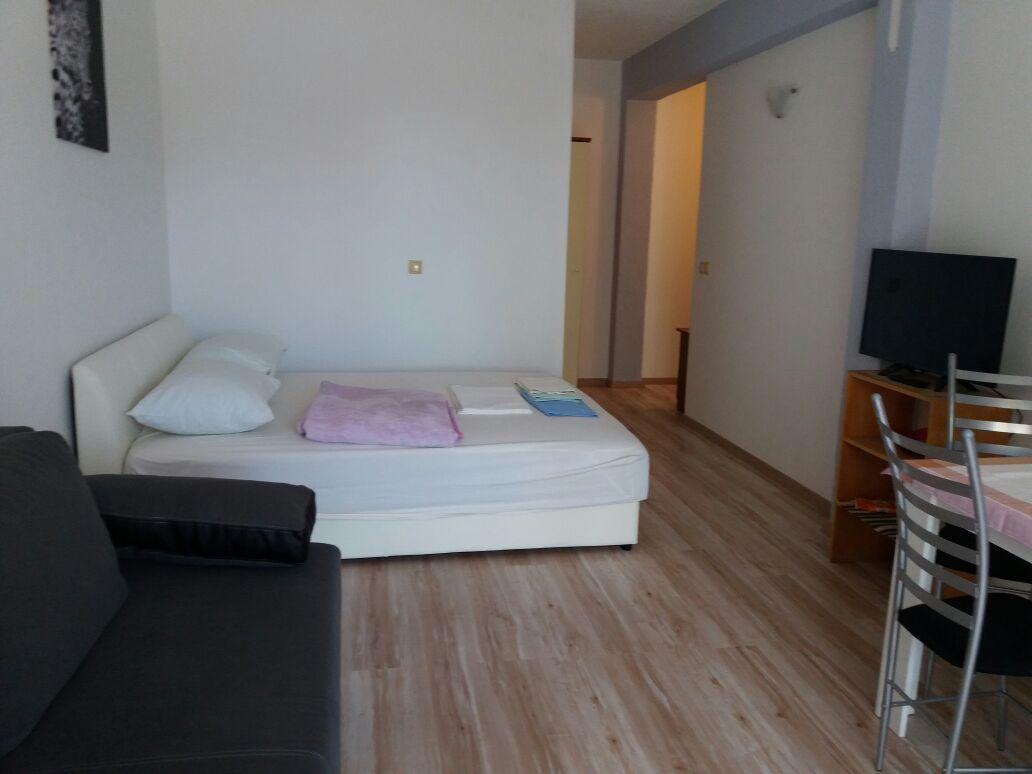 Apartment Perica Omis Exterior photo