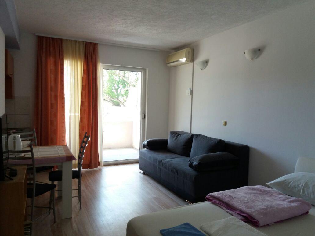 Apartment Perica Omis Exterior photo